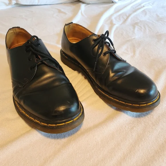 Dr. Martens | Shoes | Dr Martens Air Walks | Poshmark display picture 3